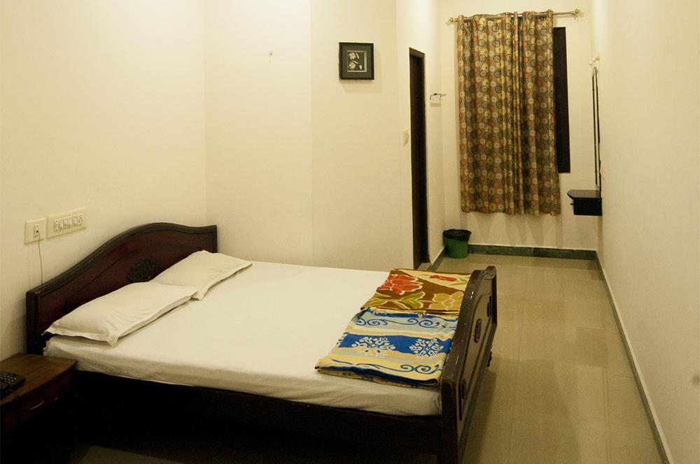 Finestays Shanti Priya Kolkata Exterior photo